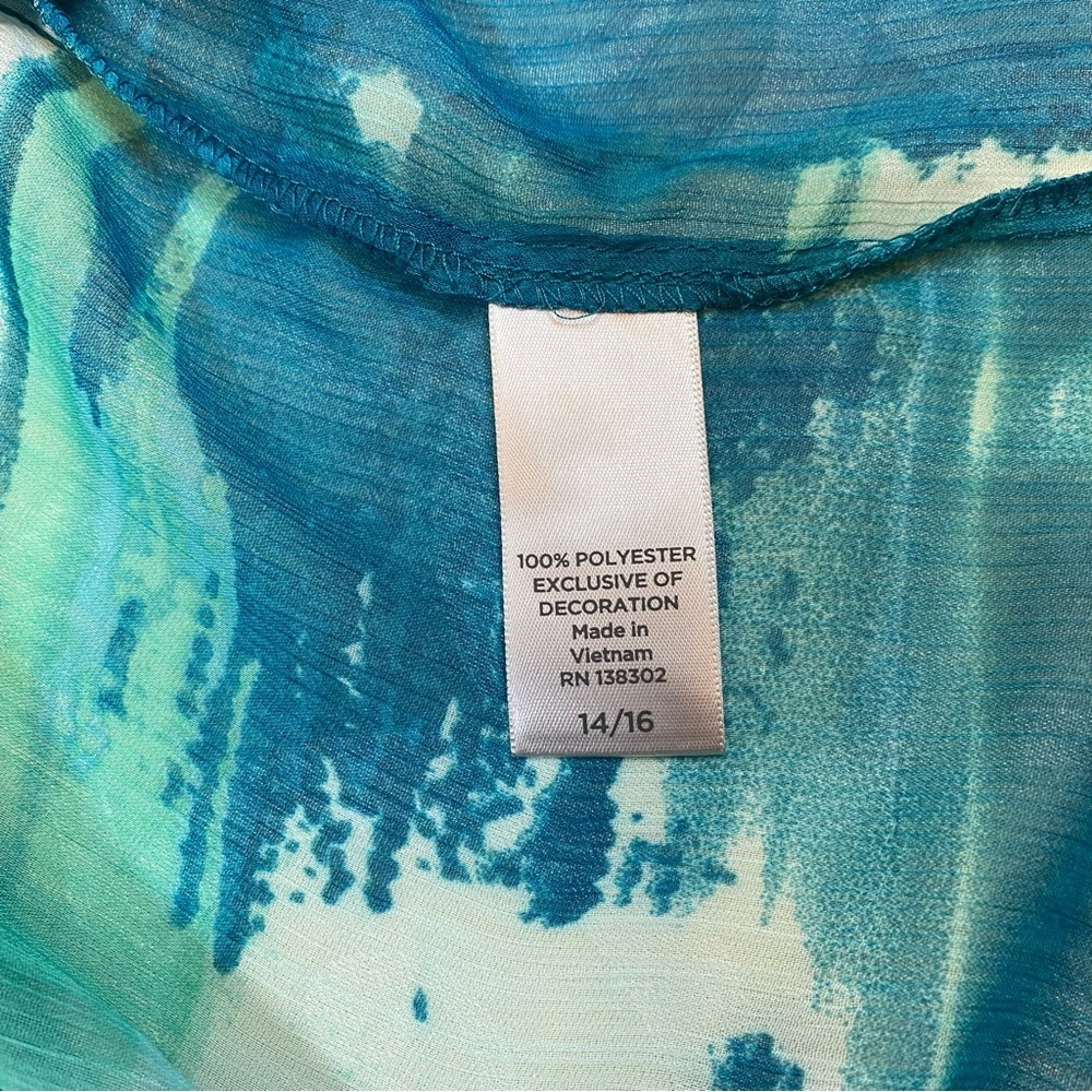 Avenue 14/16 Vibrant Blue Abstract print Blouse Top Women's Lace Accent EUC - Picture 12 of 12